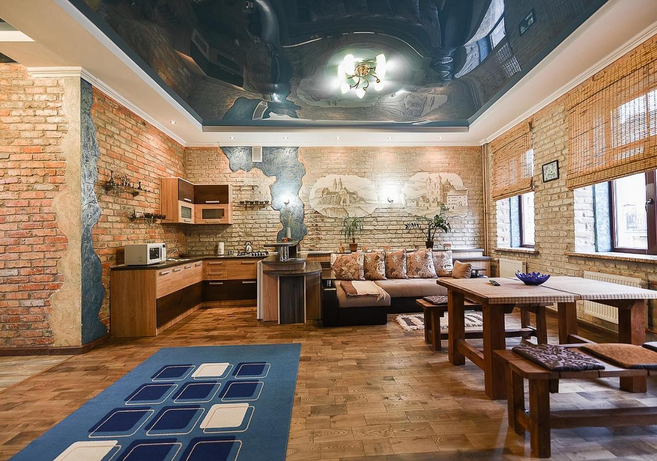 Apartment In Sacyjalistycnaja 39 Grodno Esterno foto